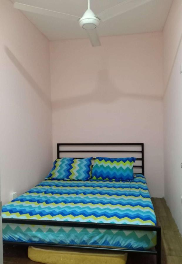 Raizzy'S Guesthouse Куала Лумпур Екстериор снимка